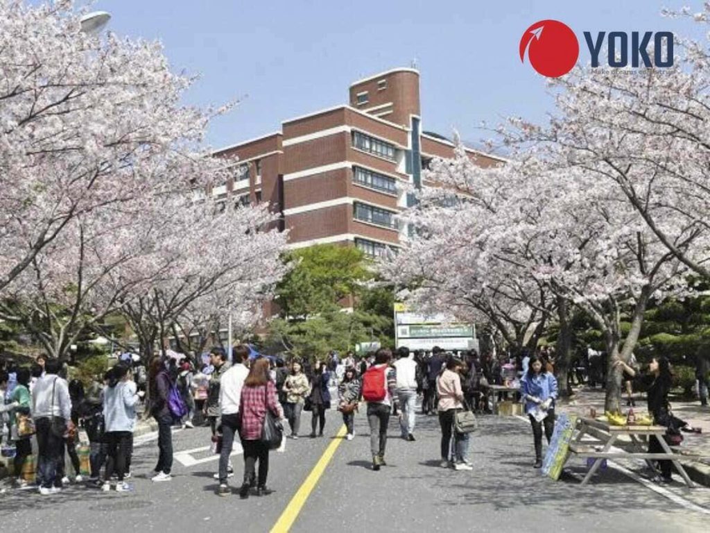 Trường Nhật ngữ Urawa – Urawa International Education Center